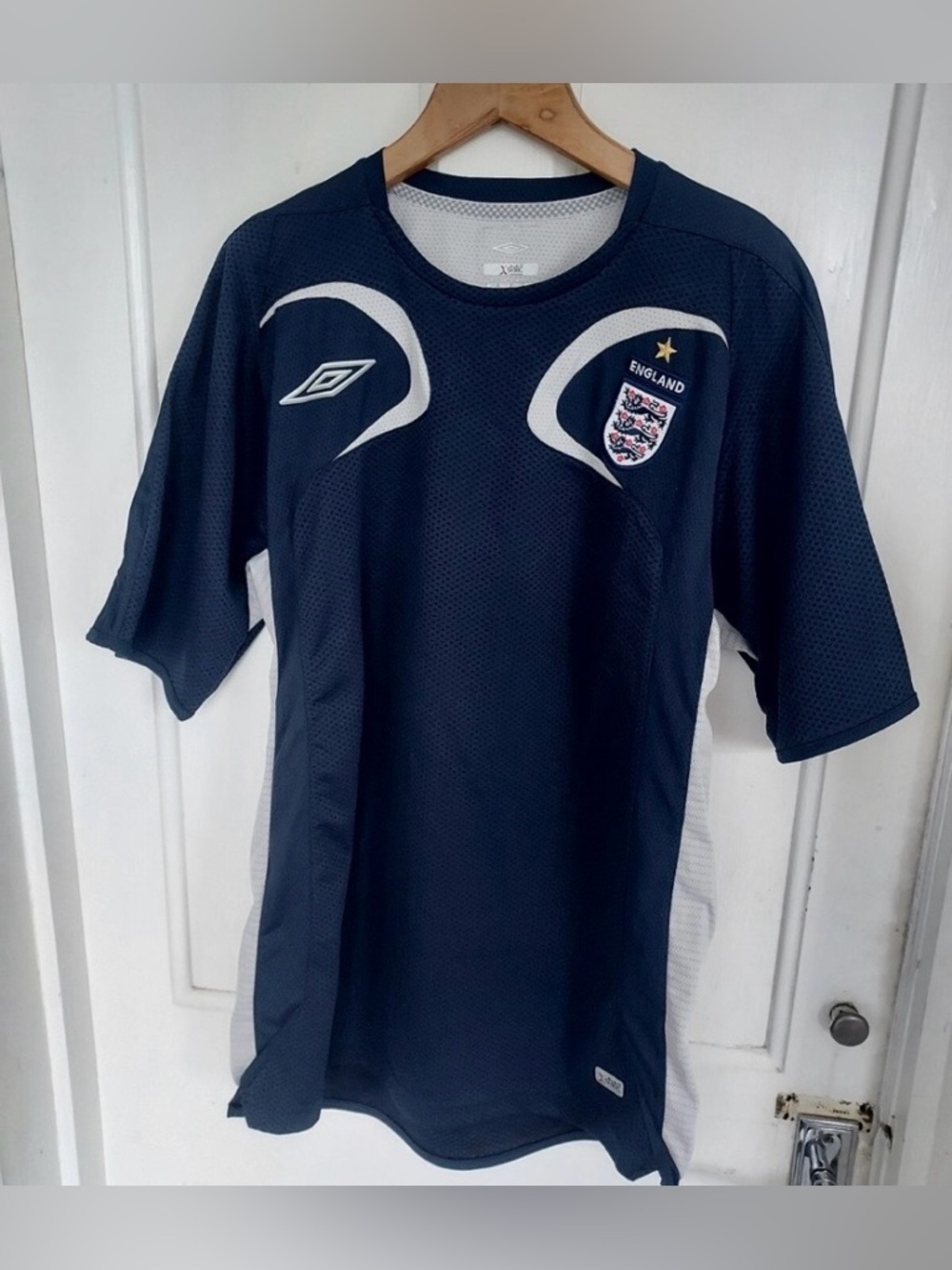 VINTAGE Umbro England 2005-2007 Training Jersey Navy Blue Retro S